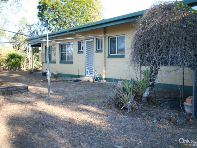 7-9  Santowski Crescent, Mount Molloy QLD 4871