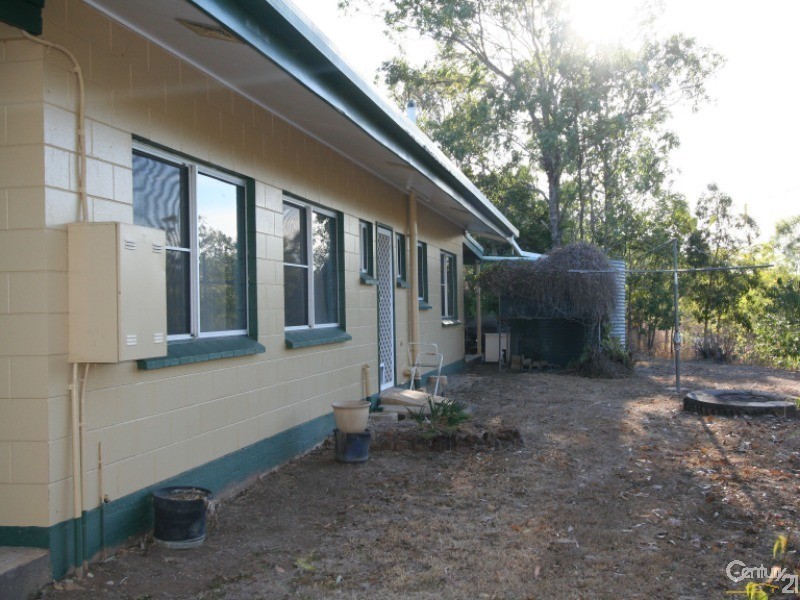 7-9  Santowski Crescent, Mount Molloy QLD 4871