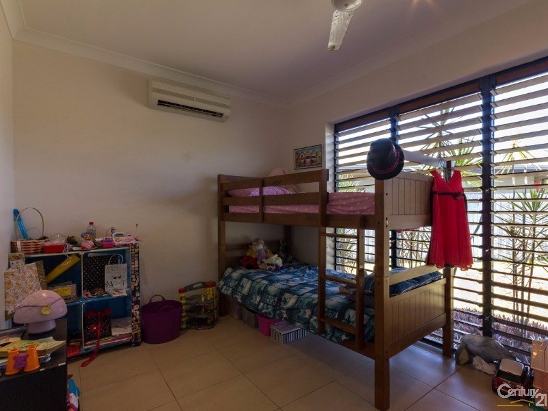 9 Sunbird Close, Port Douglas QLD 4877