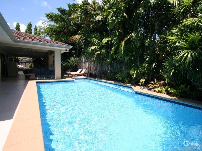 6 Baler Street, Port Douglas QLD 4877