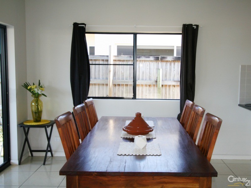 4 Yidi Close, Cooya Beach QLD 4873