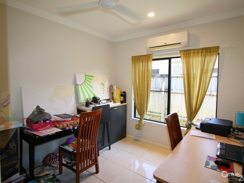 4 Yidi Close, Cooya Beach QLD 4873