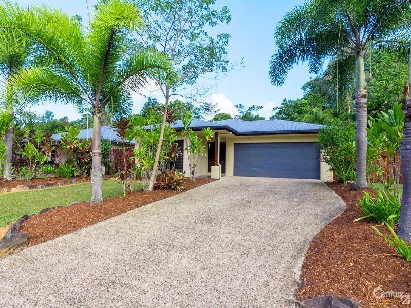 16 White Oak Avenue, Mossman QLD 4873
