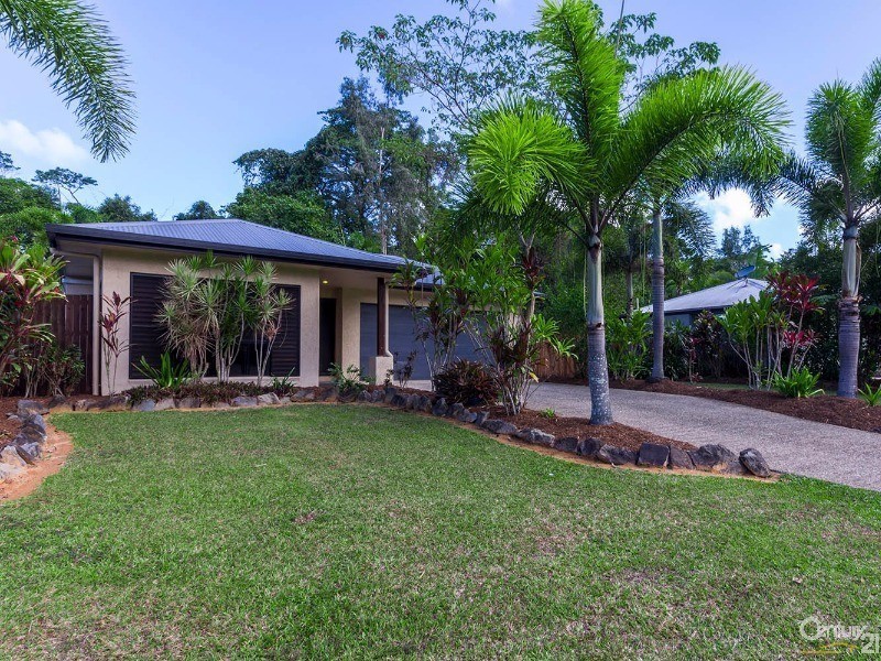 16 White Oak Avenue, Mossman QLD 4873