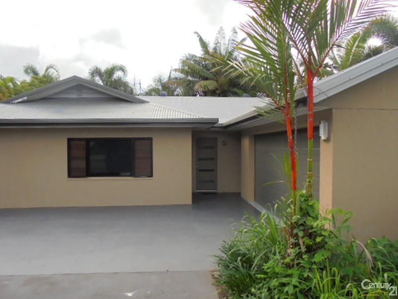 5 COOYA BEACH ROAD, Cooya Beach QLD 4873