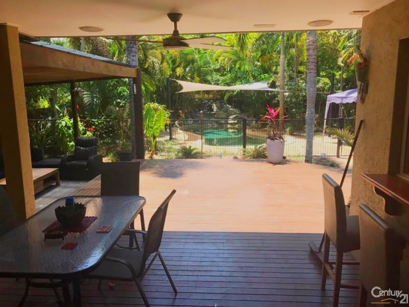 5 COOYA BEACH ROAD, Cooya Beach QLD 4873