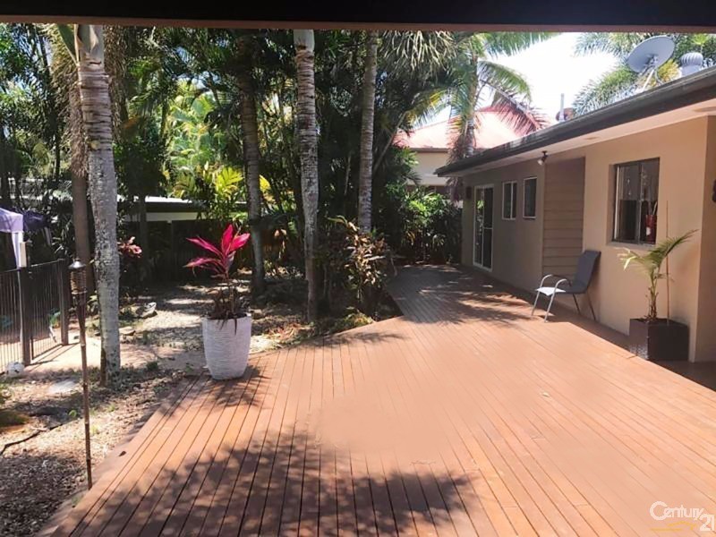5 COOYA BEACH ROAD, Cooya Beach QLD 4873