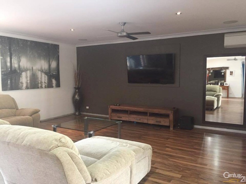 5 COOYA BEACH ROAD, Cooya Beach QLD 4873