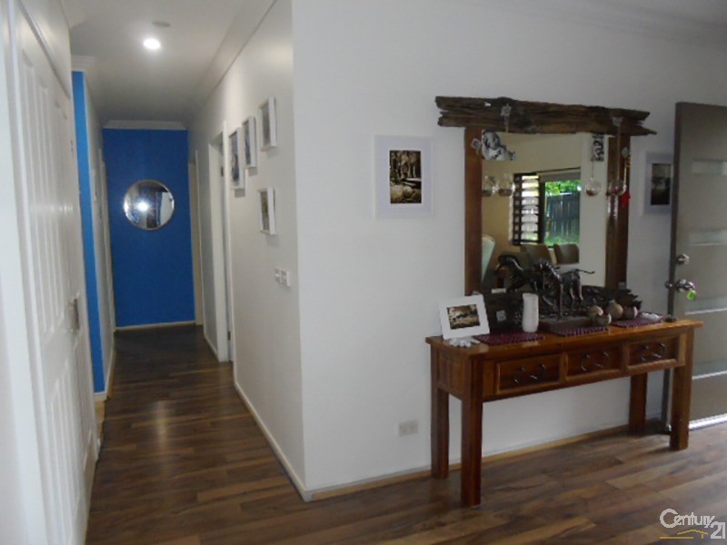 5 COOYA BEACH ROAD, Cooya Beach QLD 4873