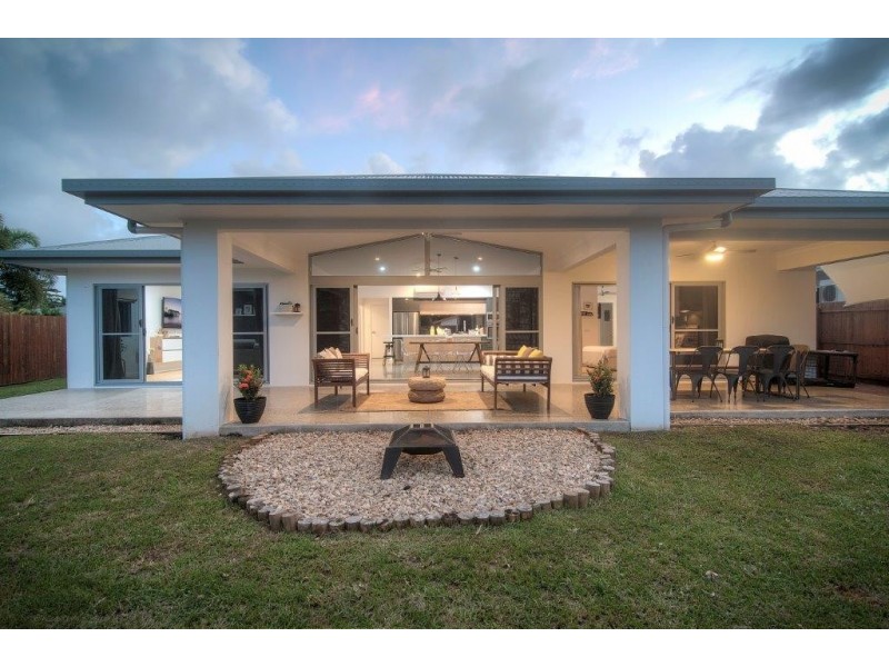 5 Ocean Avenue, Cooya Beach QLD 4873