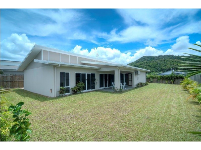 10 Julaji Close, Cooya Beach QLD 4873