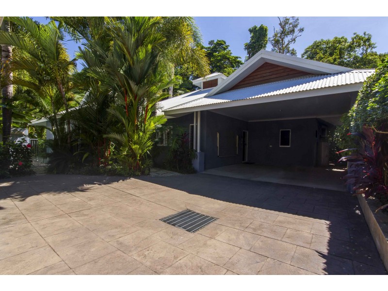 2/7 Coral Drive, Port Douglas QLD 4877