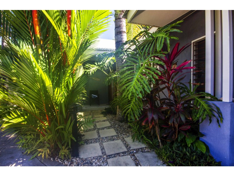 2/7 Coral Drive, Port Douglas QLD 4877