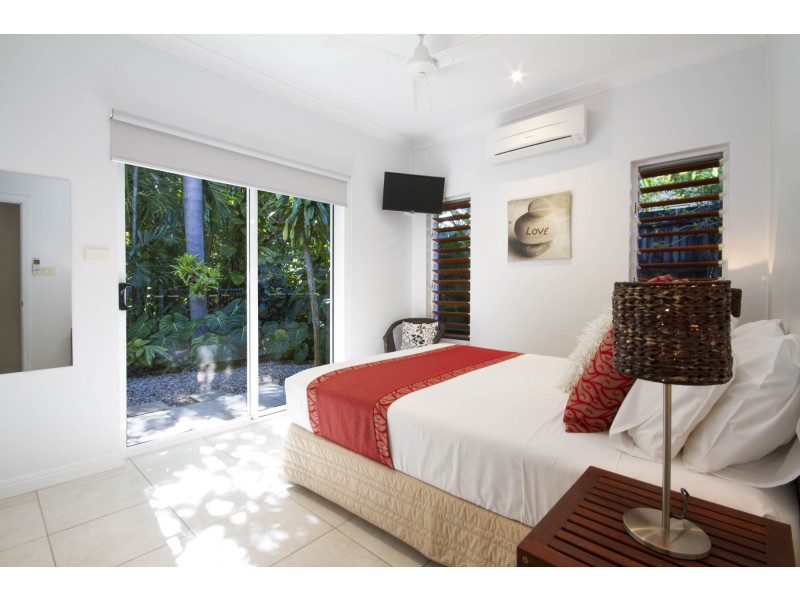 2/7 Coral Drive, Port Douglas QLD 4877