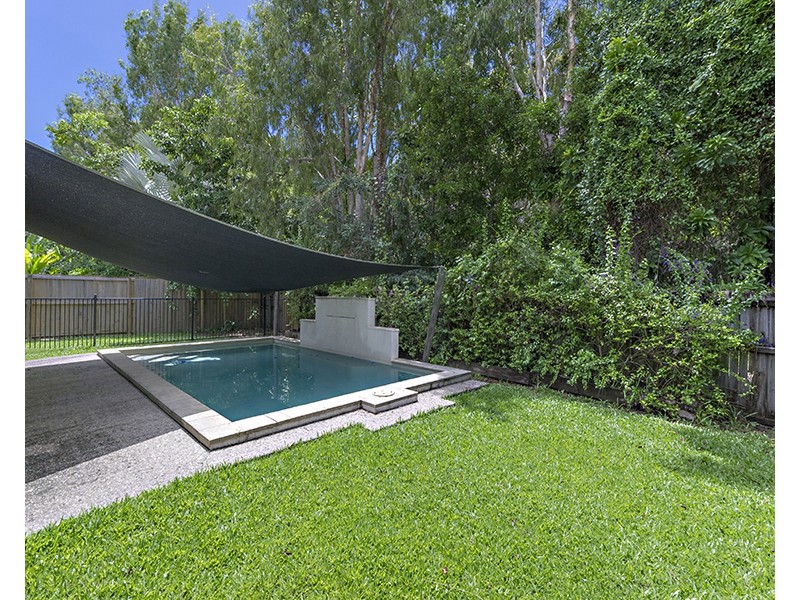 8 Birdwing Street, Port Douglas QLD 4877