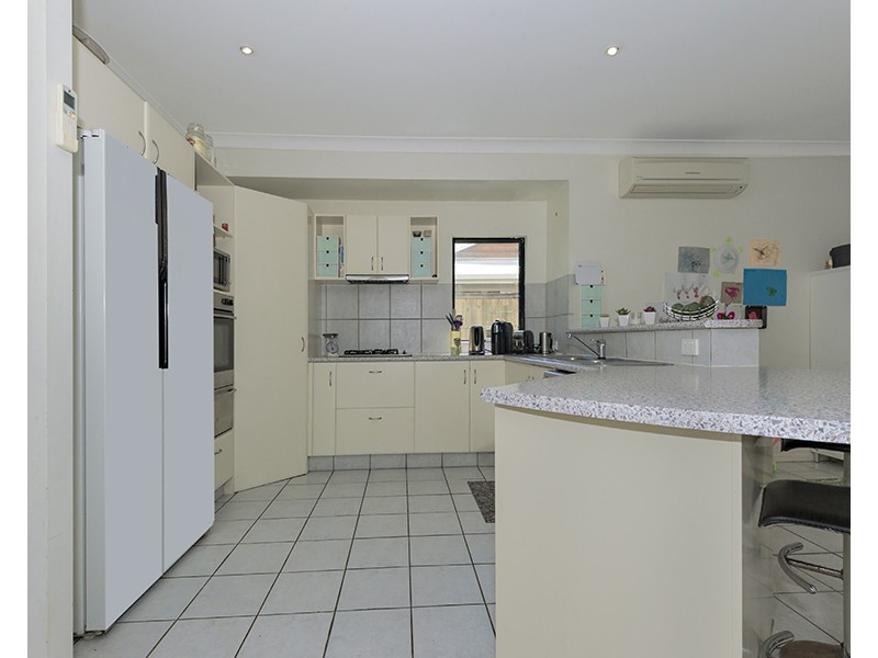 8 Birdwing Street, Port Douglas QLD 4877