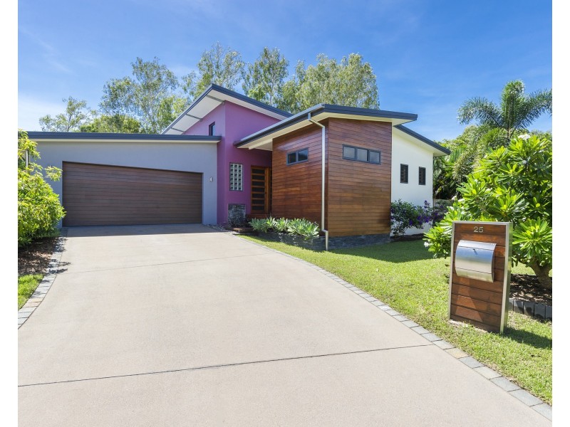 25 Old Port Road, Port Douglas QLD 4877