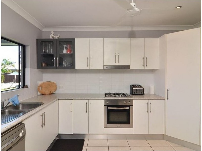 56 Cooya Beach Road, Cooya Beach QLD 4873