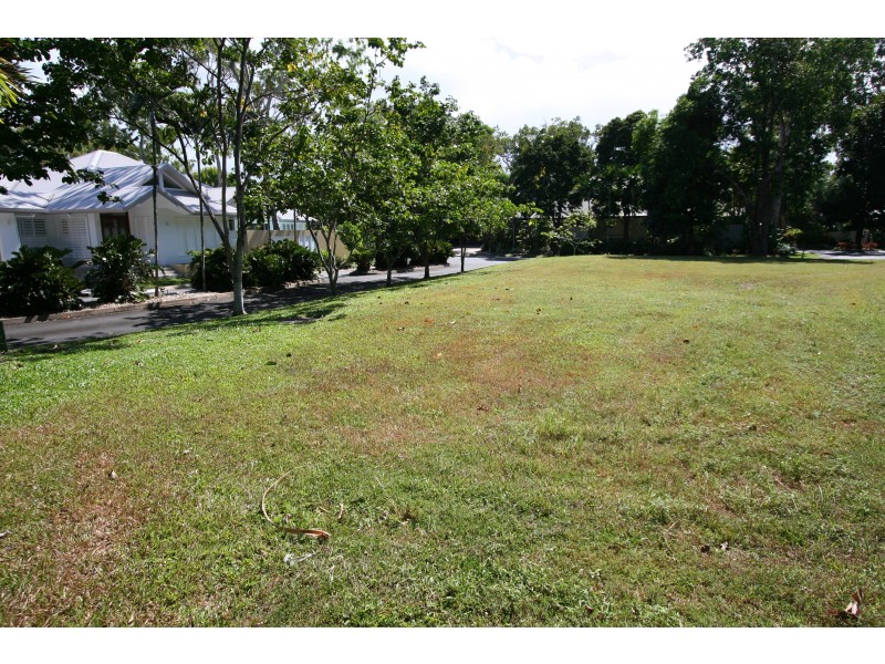 1/14-32 Barrier Street, Port Douglas QLD 4877