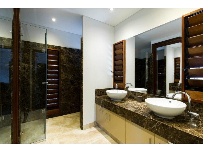 6 Jewel Close, Port Douglas QLD 4877