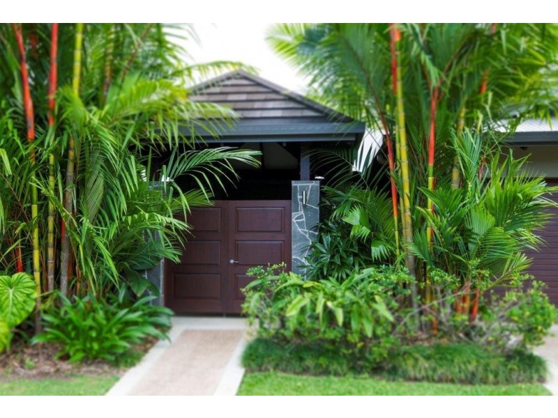 6 Jewel Close, Port Douglas QLD 4877