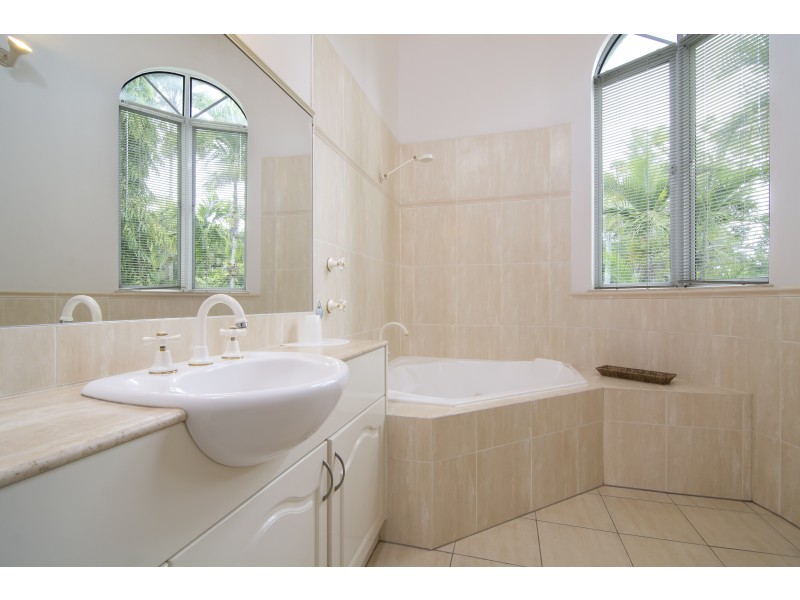 2/13  Sand Street, Port Douglas QLD 4877