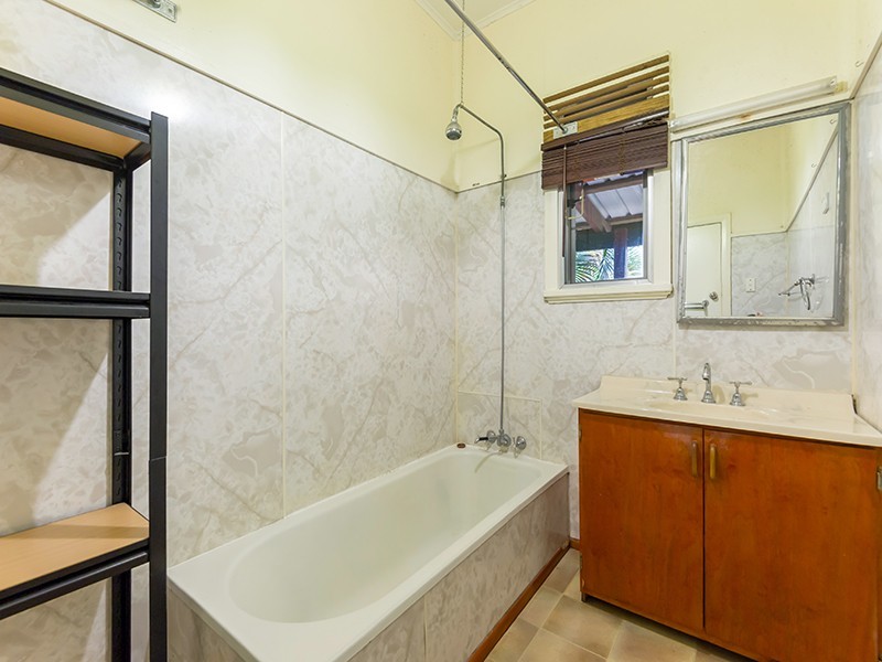 21 FOXTON AVENUE, Mossman QLD 4873