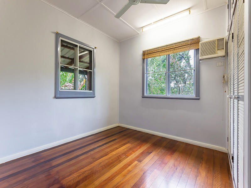 21 FOXTON AVENUE, Mossman QLD 4873