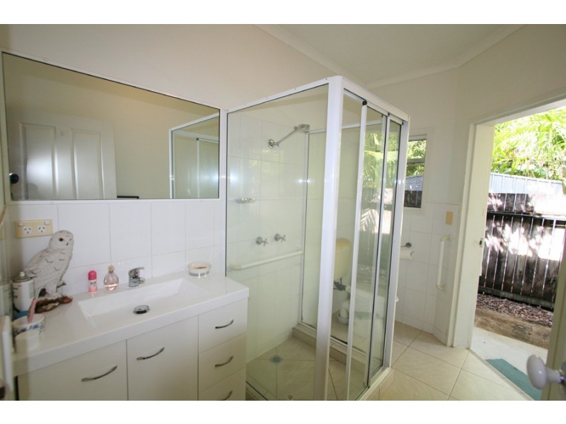 4/127 Davidson Street, Port Douglas QLD 4877