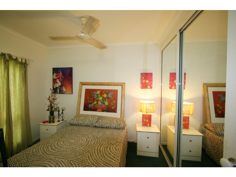 4/127 Davidson Street, Port Douglas QLD 4877