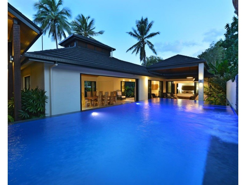 11/2-12 Reef Street, Port Douglas QLD 4877