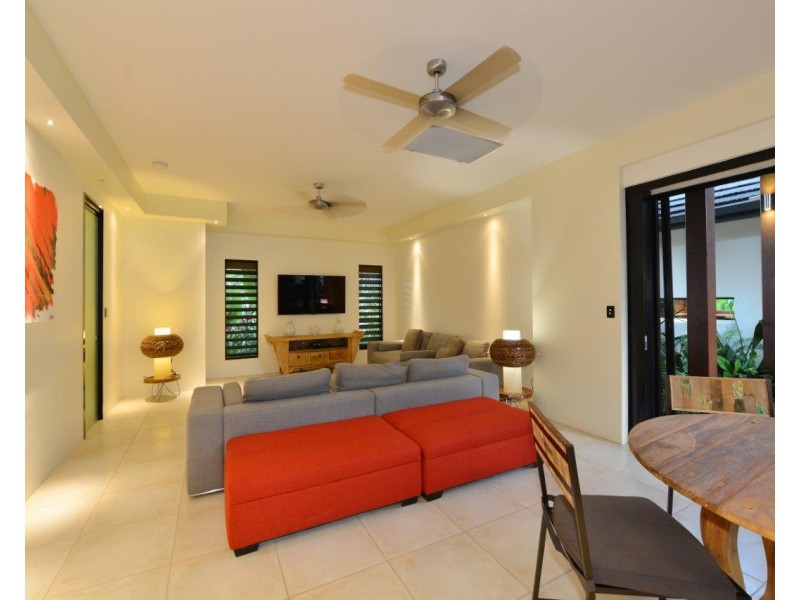 11/2-12 Reef Street, Port Douglas QLD 4877