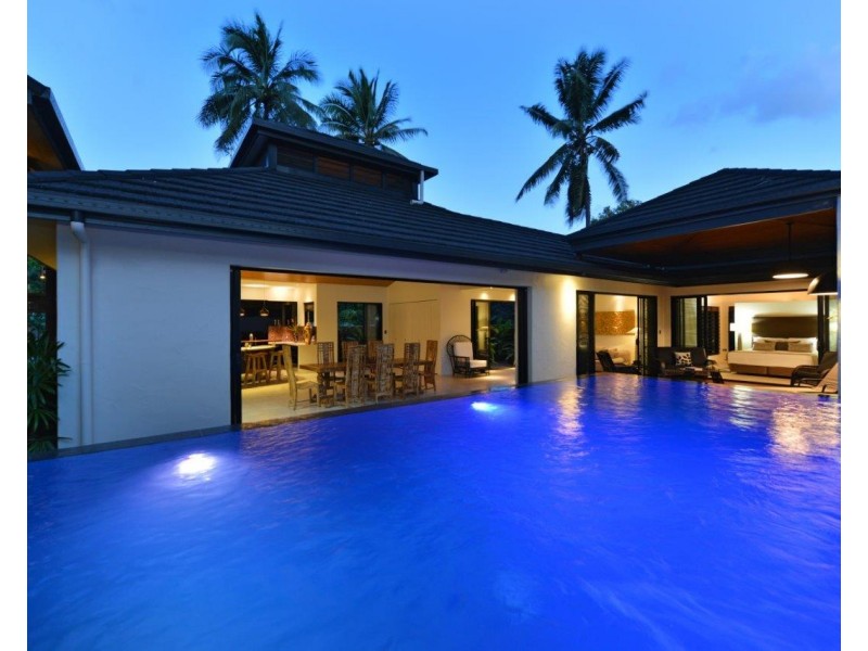 11/2-12 Reef Street, Port Douglas QLD 4877