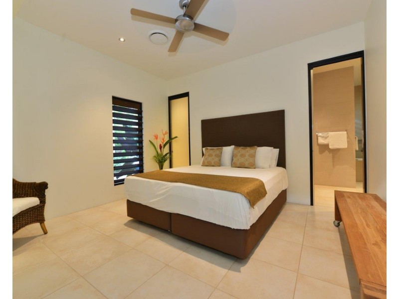 11/2-12 Reef Street, Port Douglas QLD 4877