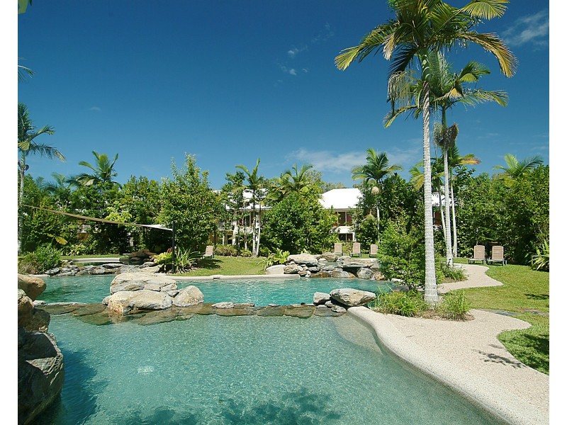 24-70 Nautilus Street, Port Douglas QLD 4877