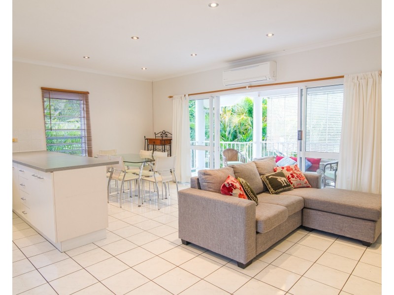Unit 8/1 Pecten Avenue, Port Douglas QLD 4877