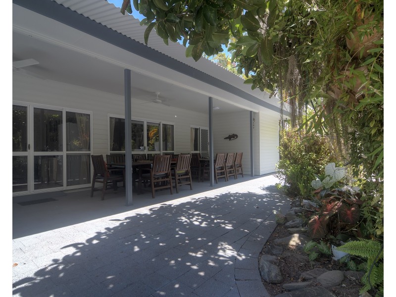 9 Little Reef Street, Port Douglas QLD 4877