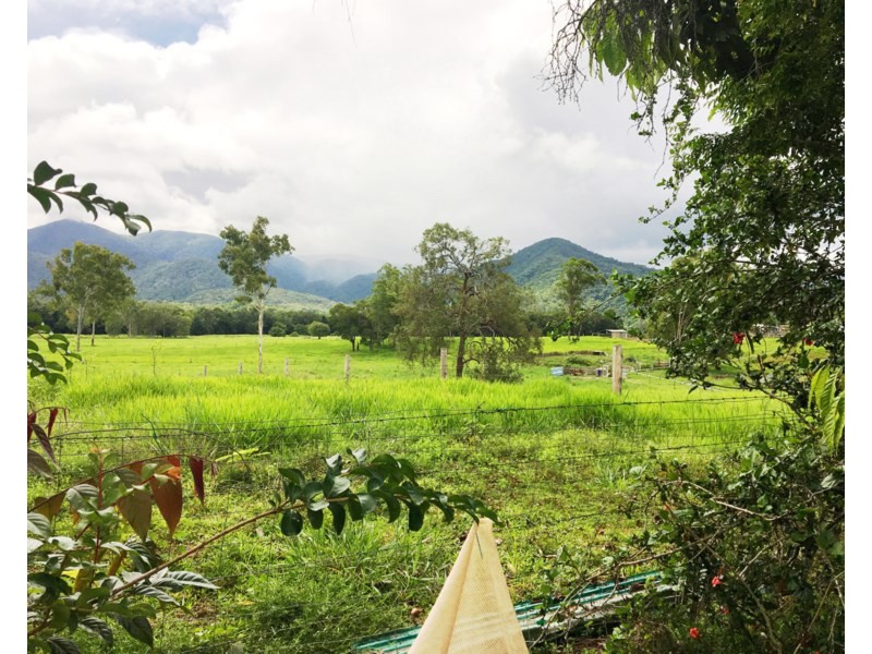 2116 Mossman-Mt Molloy Rd, Julatten QLD 4871