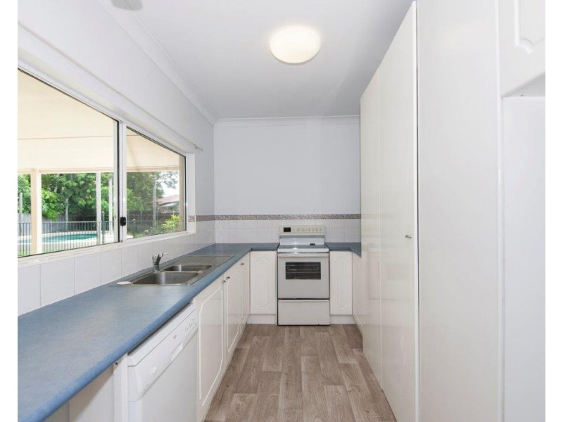 8 Lorikeet Close, Port Douglas QLD 4877