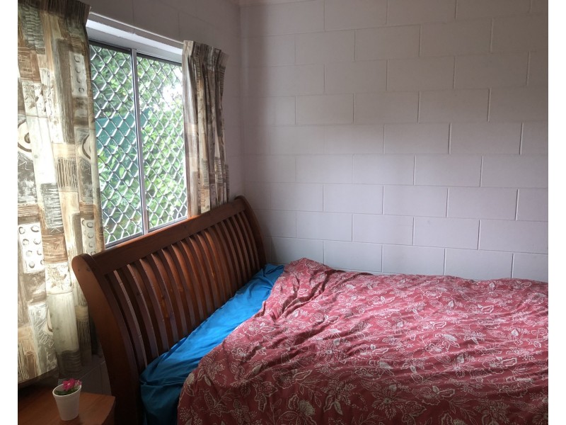 2/326 McLeod Street, Cairns North QLD 4870