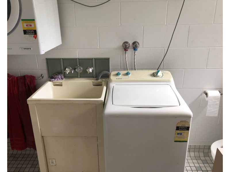 2/326 McLeod Street, Cairns North QLD 4870