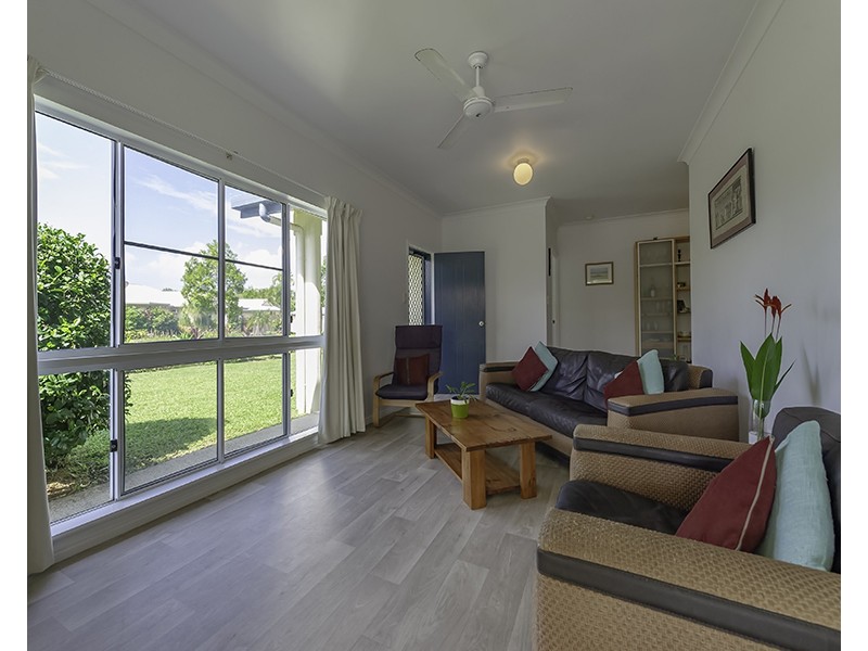 8 Lorikeet Close, Port Douglas QLD 4877