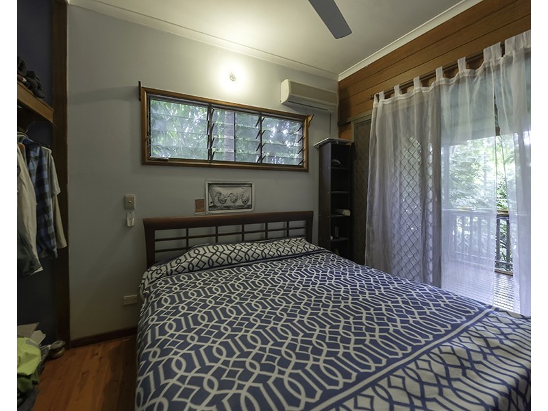 3 Poinciana Street, Cooya Beach QLD 4873