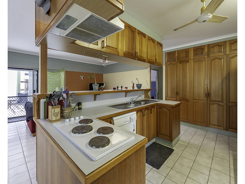 12 Pecten Avenue, Port Douglas QLD 4877