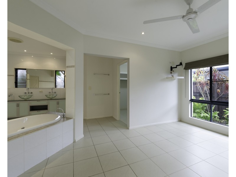 25 Brolga Street, Port Douglas QLD 4877