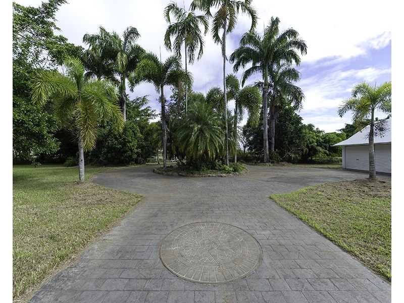 26 Sherrington Road, Mowbray QLD 4877