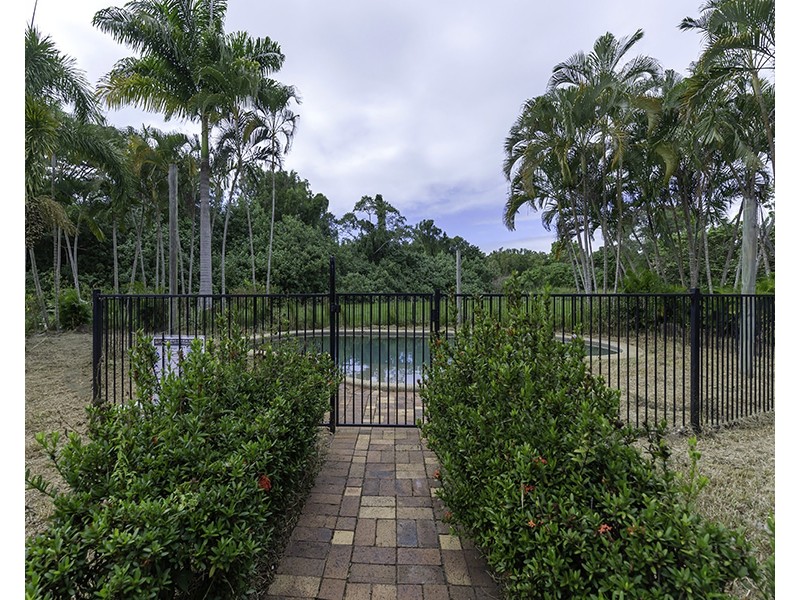 26 Sherrington Road, Mowbray QLD 4877