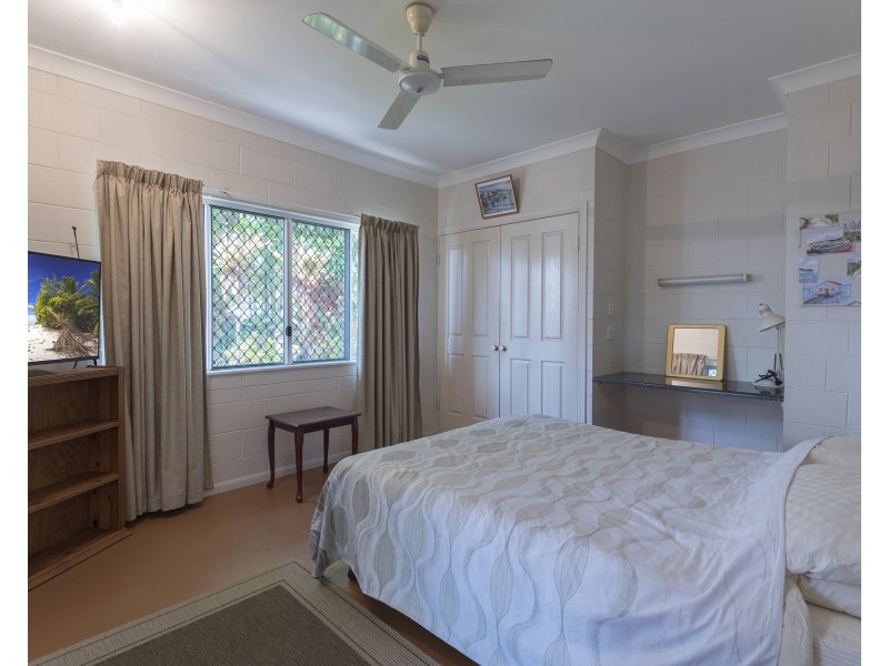 2 Ruby Close, Port Douglas QLD 4877
