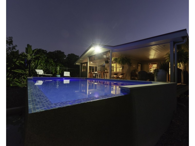 63 Endeavour Street, Port Douglas QLD 4877