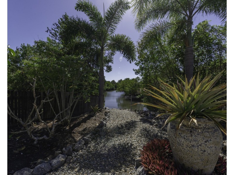 63 Endeavour Street, Port Douglas QLD 4877